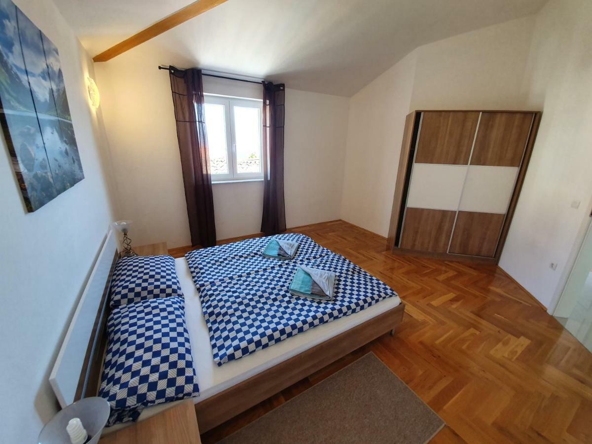 Apartman Dubravka 1 로브란 외부 사진